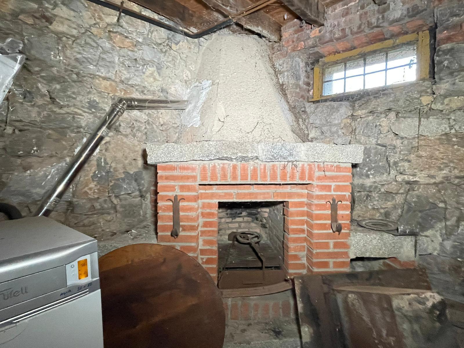 For sale of house in Somiedo