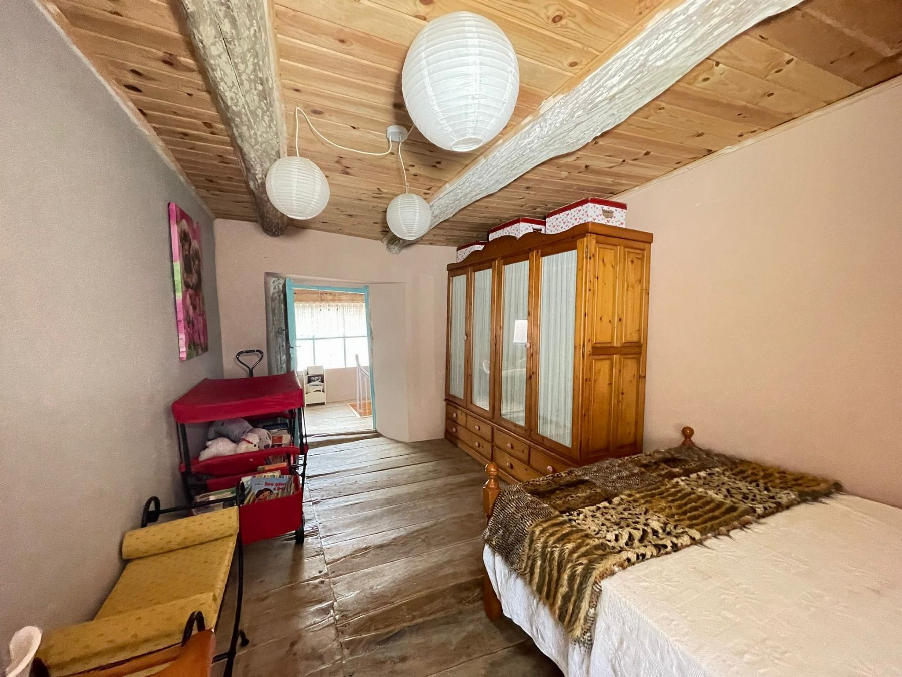 For sale of house in León