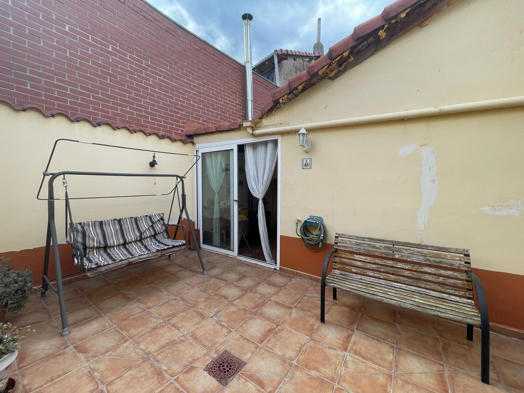 For sale of house in León