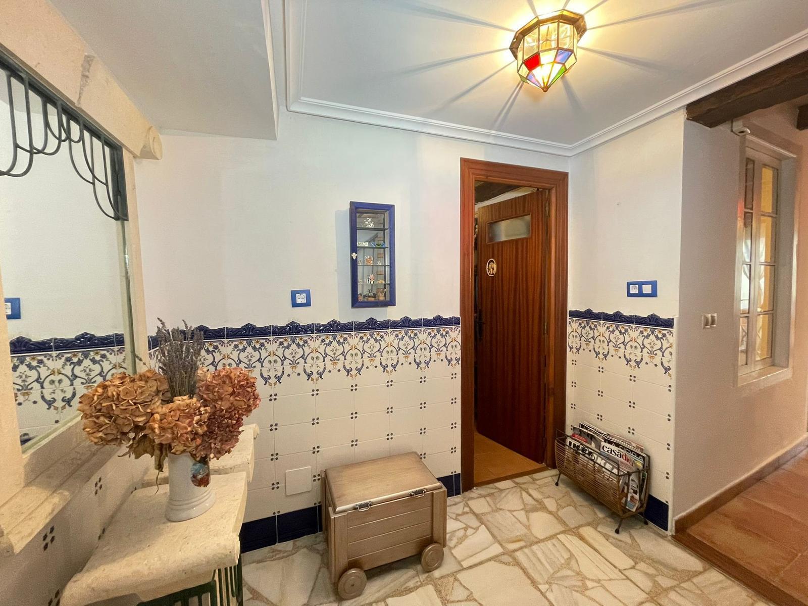 For sale of house in León