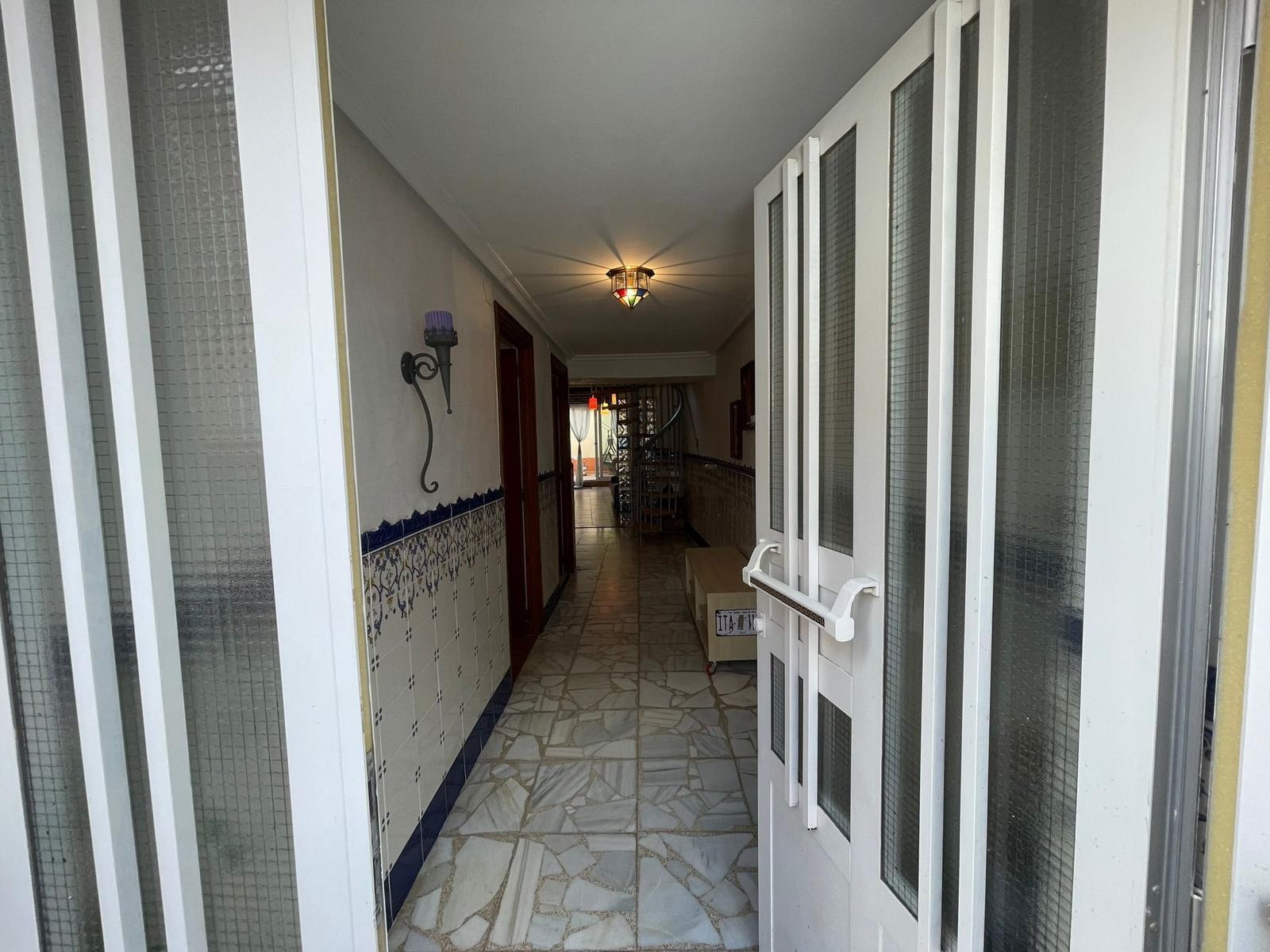 For sale of house in León