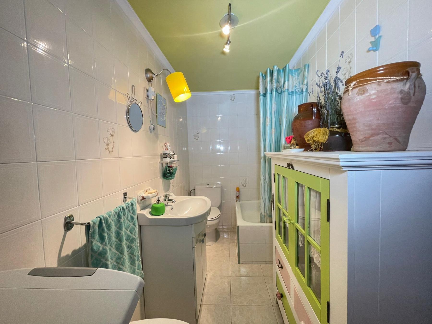 For sale of house in León