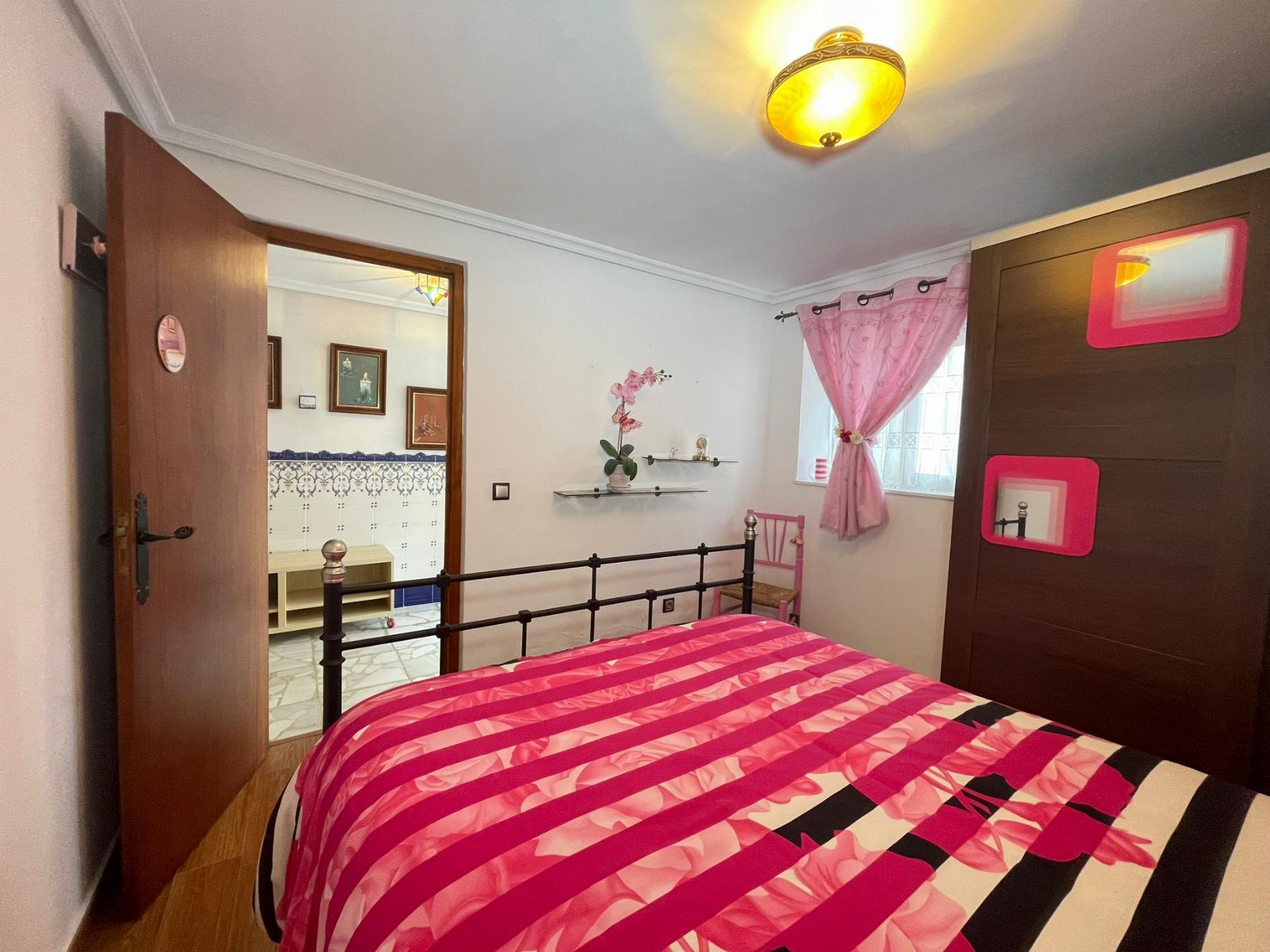 For sale of house in León
