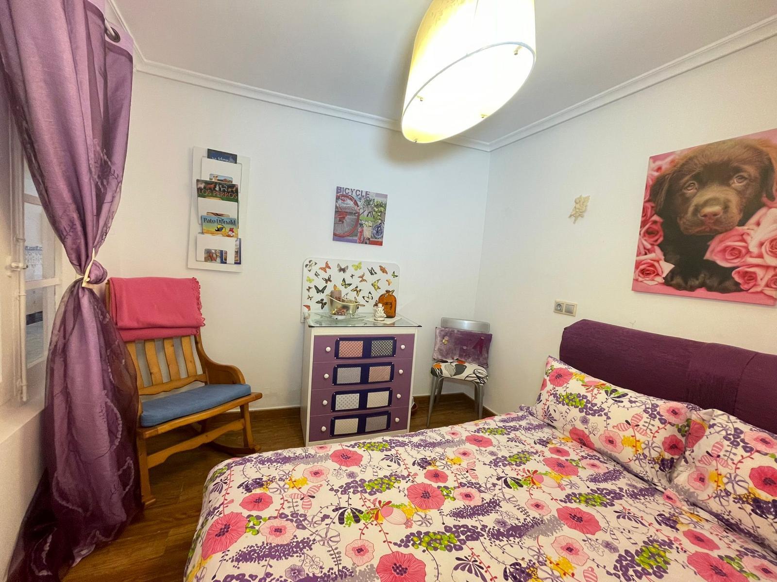 For sale of house in León