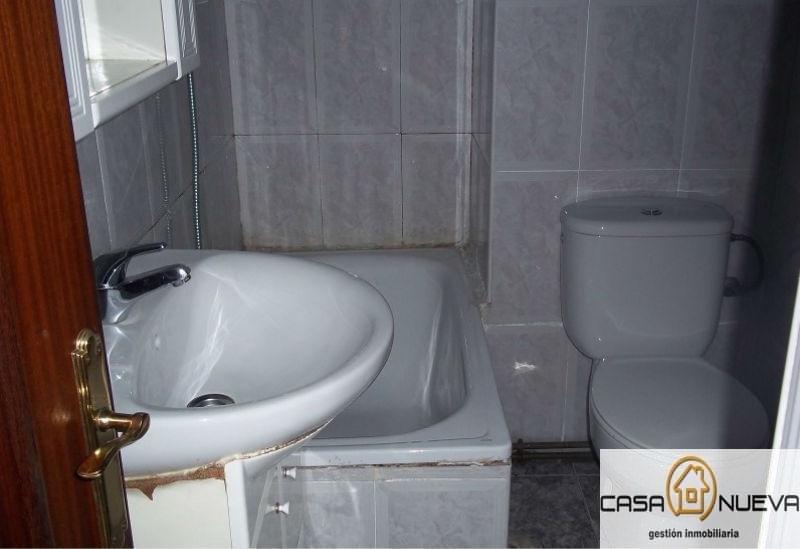 For sale of flat in Oviedo