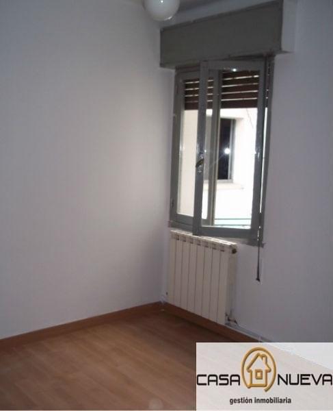 For sale of flat in Oviedo