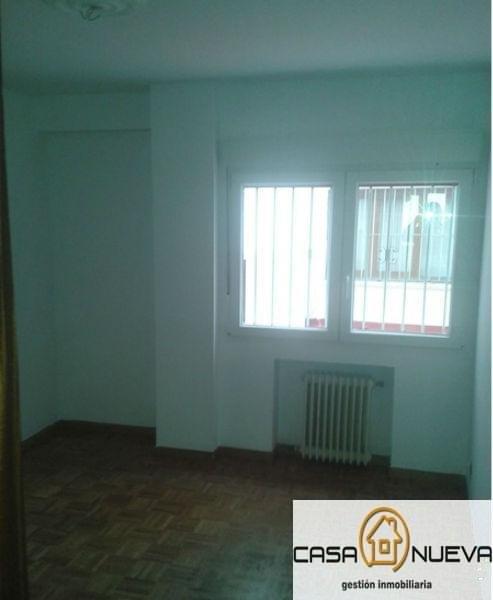 For sale of flat in Oviedo