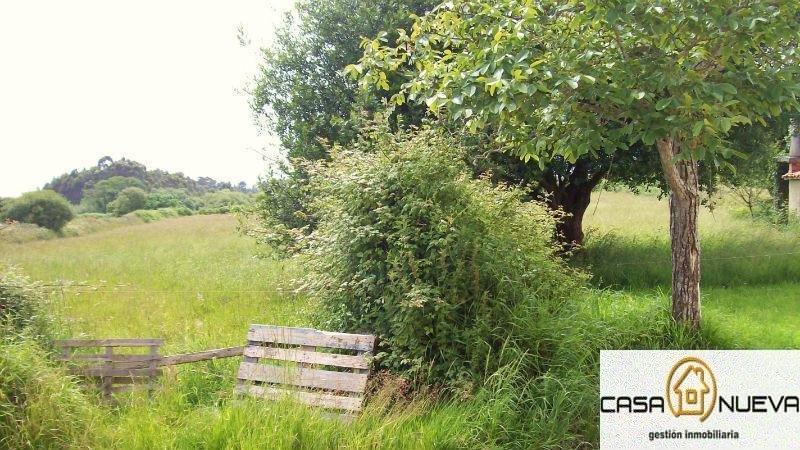 For sale of land in Villaviciosa