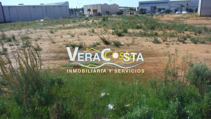 Venta de terreno en Lepe