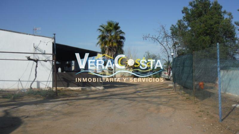 Venta de finca rústica en Villablanca