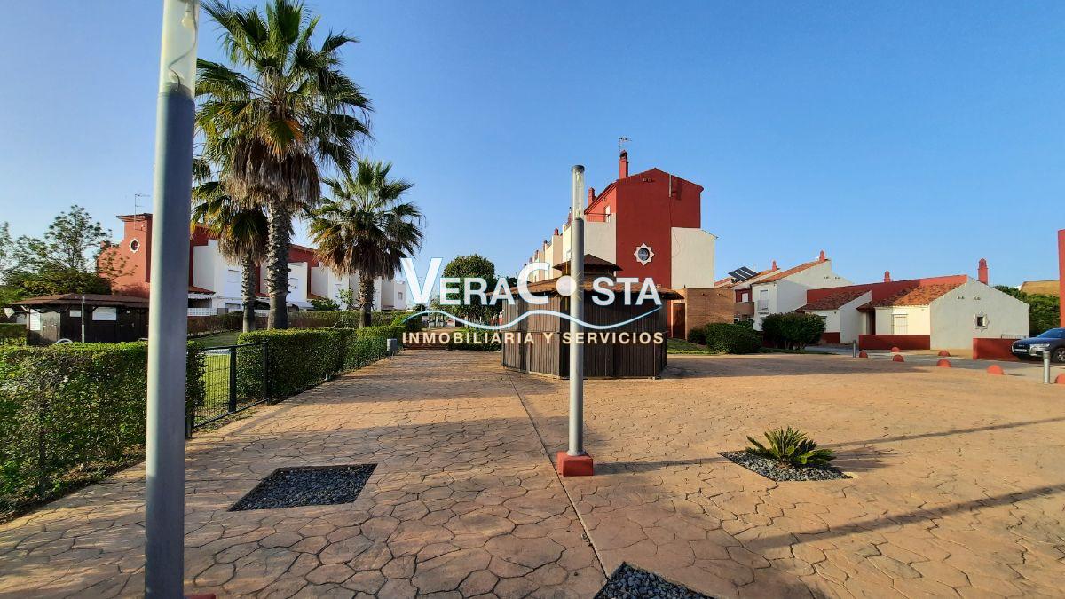 For sale of chalet in Isla Cristina