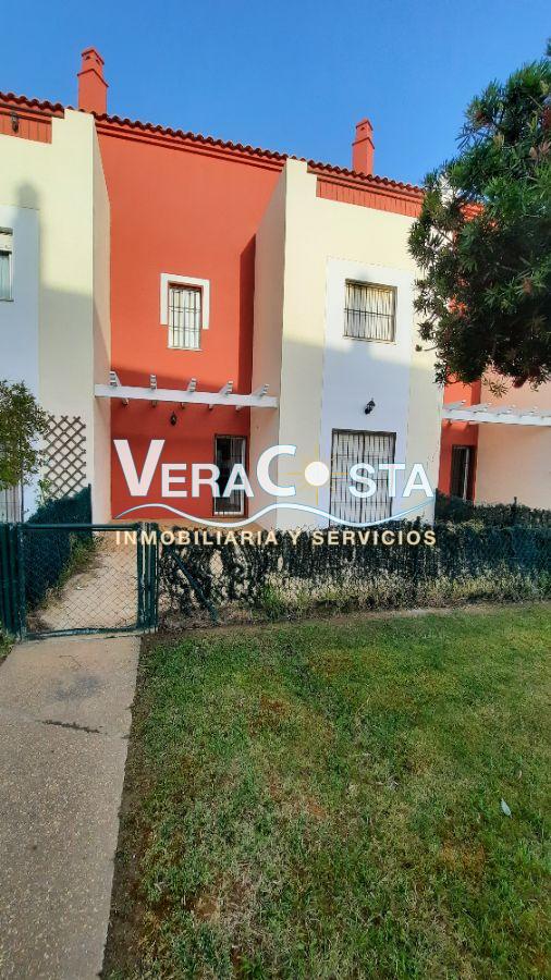 For sale of chalet in Isla Cristina