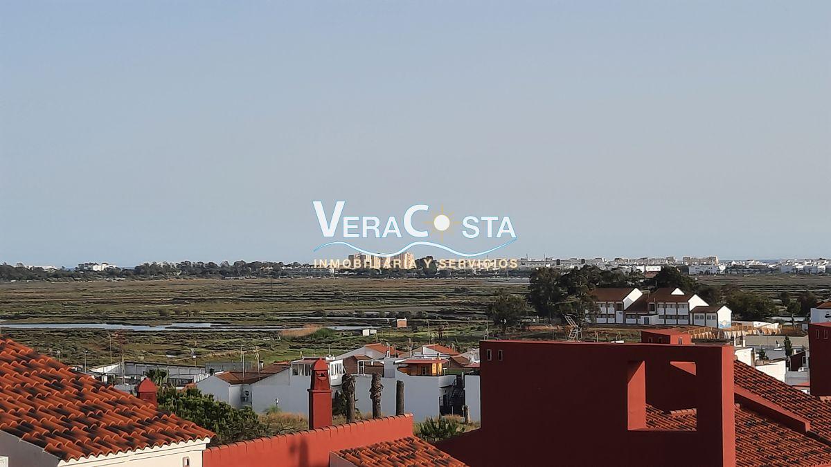 For sale of chalet in Isla Cristina
