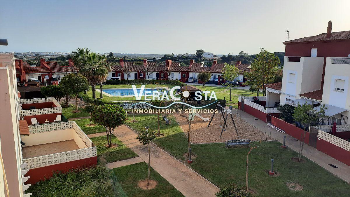 For sale of chalet in Isla Cristina