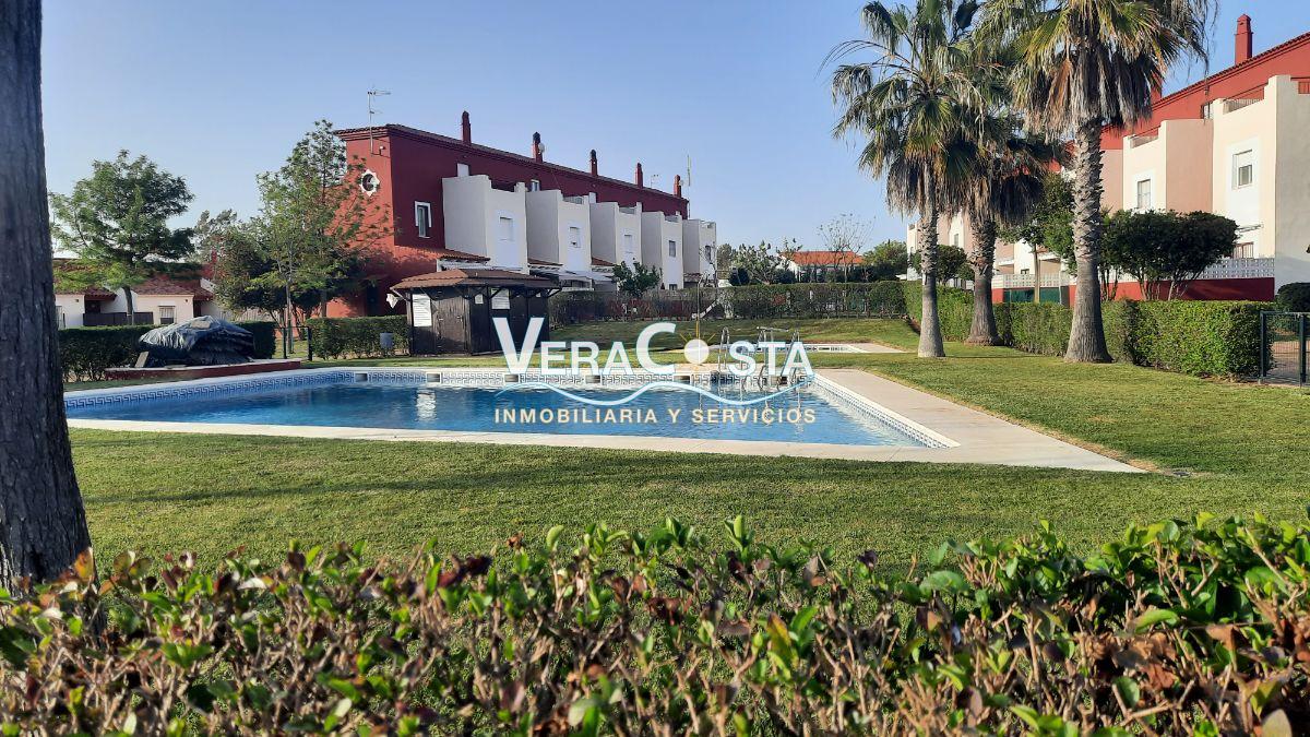 For sale of chalet in Isla Cristina