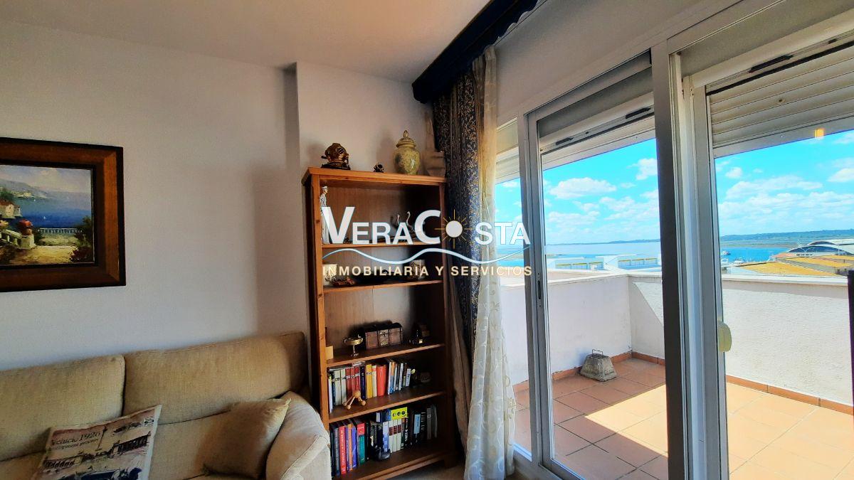 For sale of flat in Isla Cristina