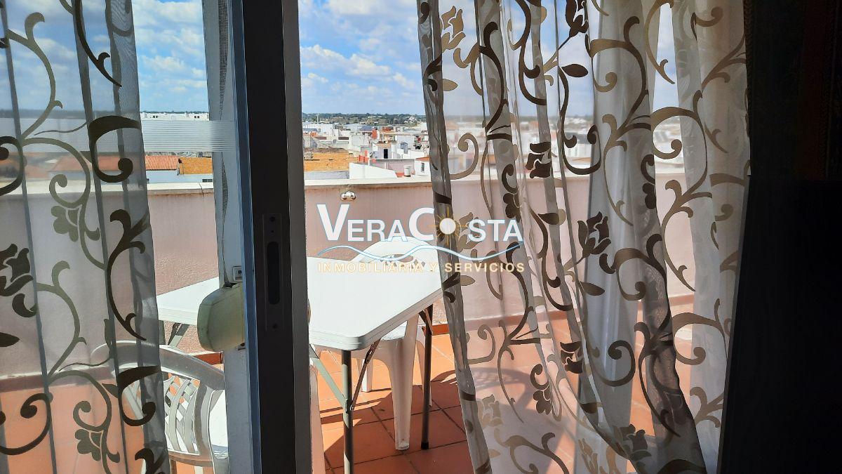 For sale of flat in Isla Cristina