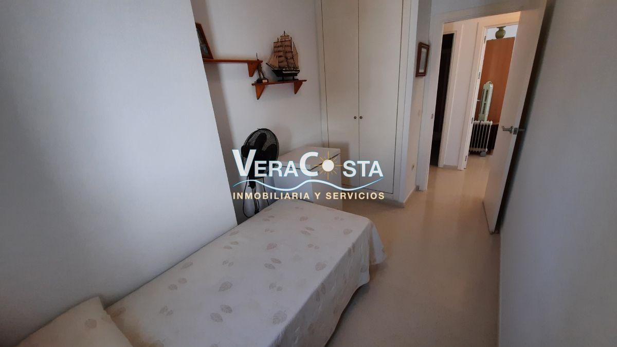 For sale of flat in Isla Cristina