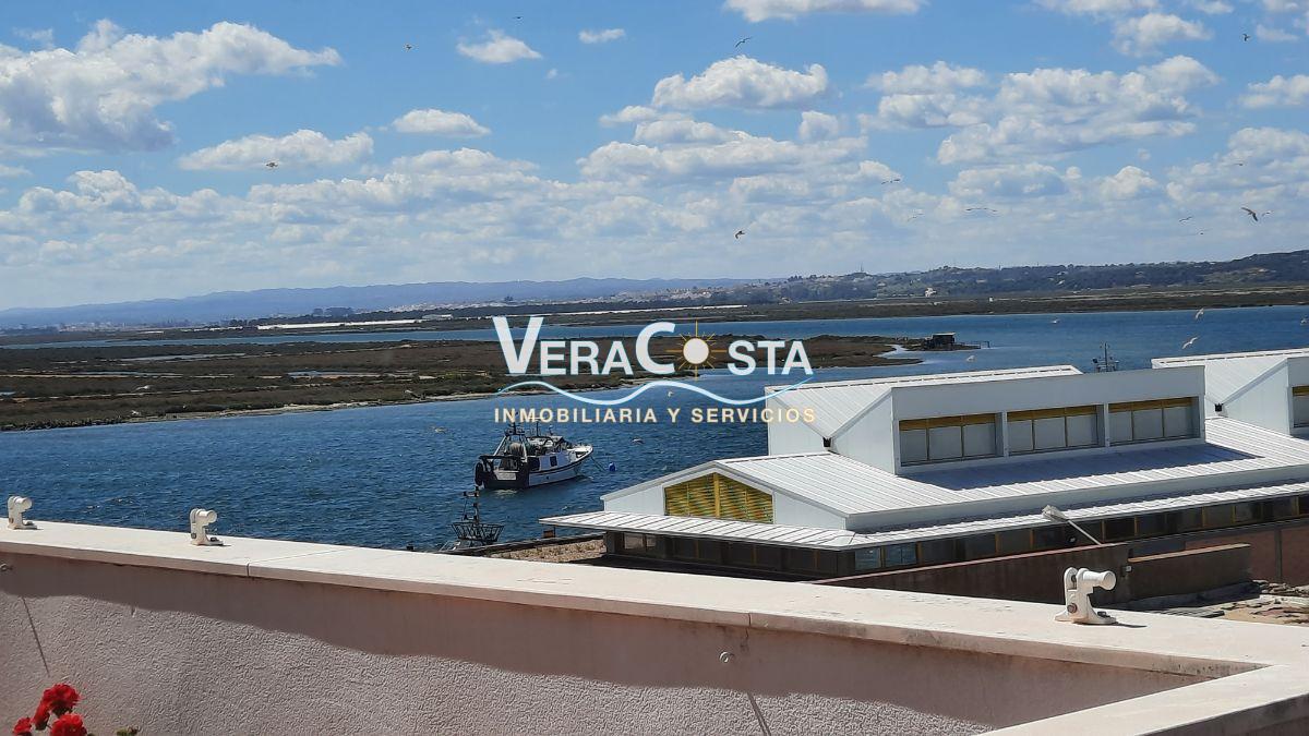 For sale of flat in Isla Cristina