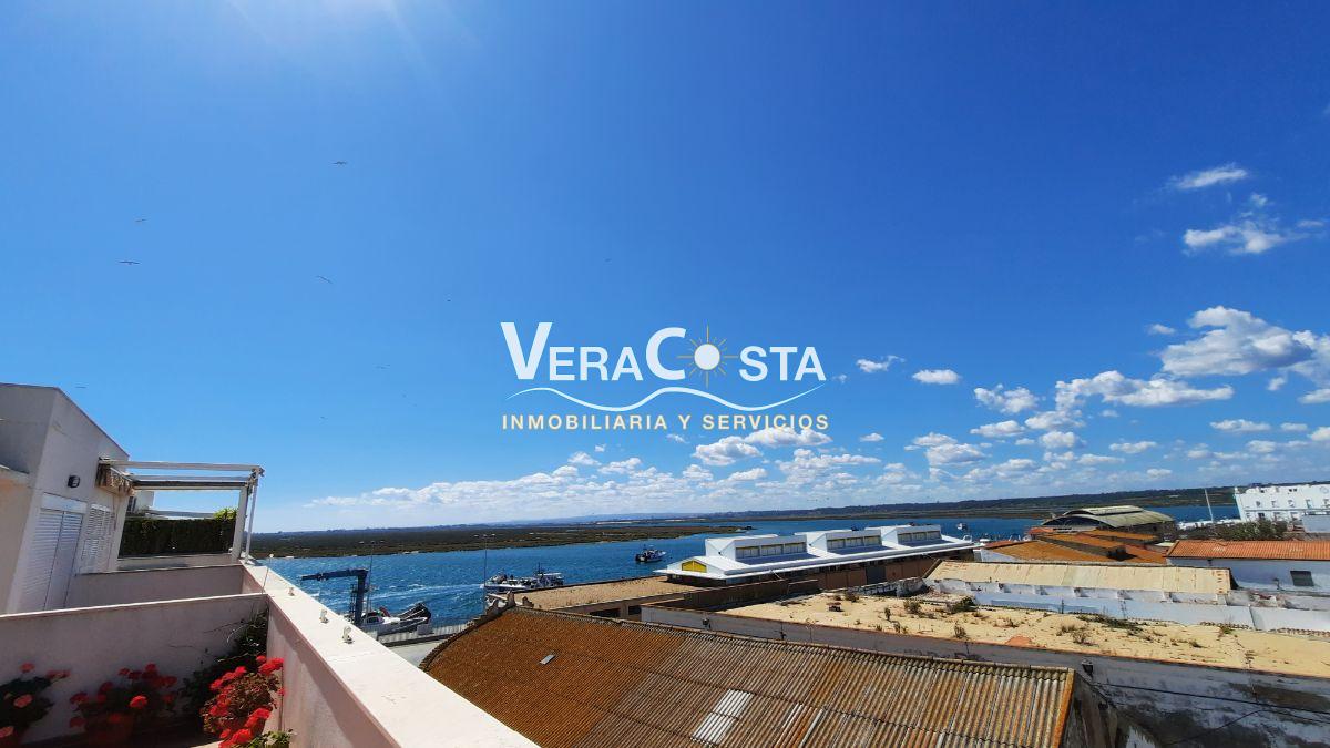 For sale of flat in Isla Cristina