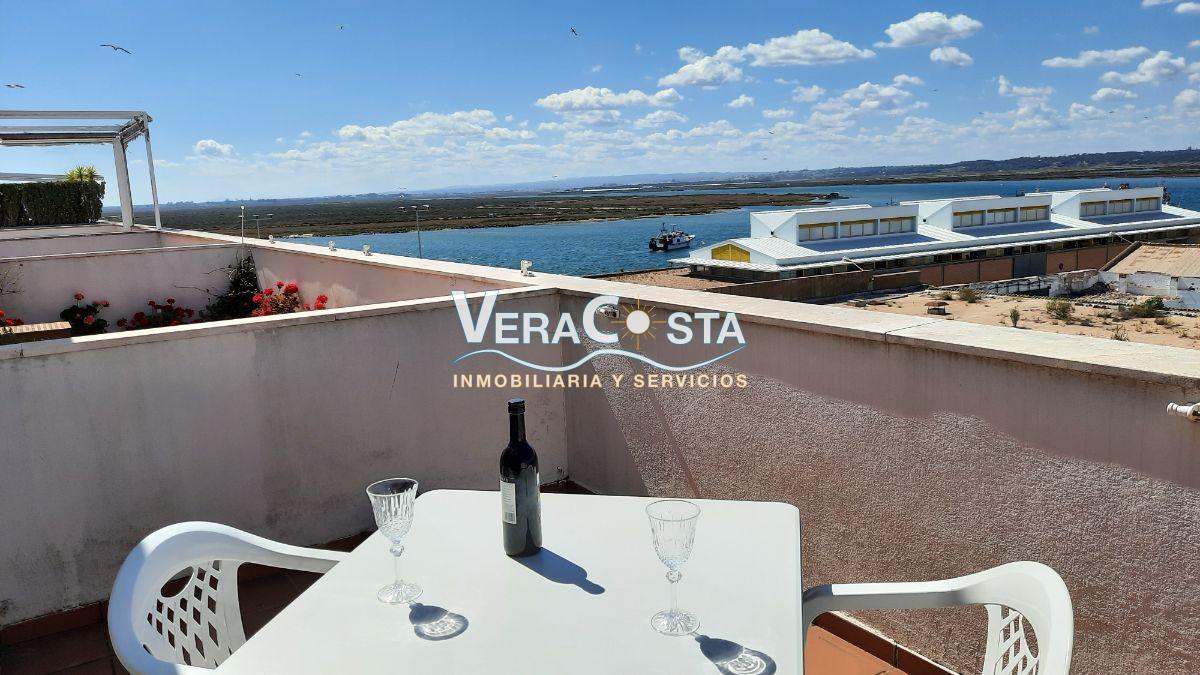 For sale of flat in Isla Cristina