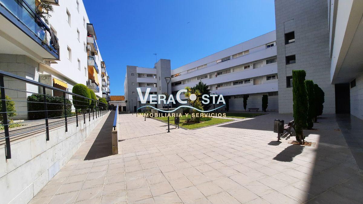 For sale of flat in Isla Cristina