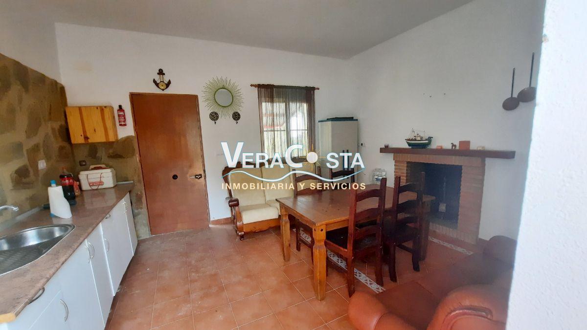 For sale of rural property in Villablanca