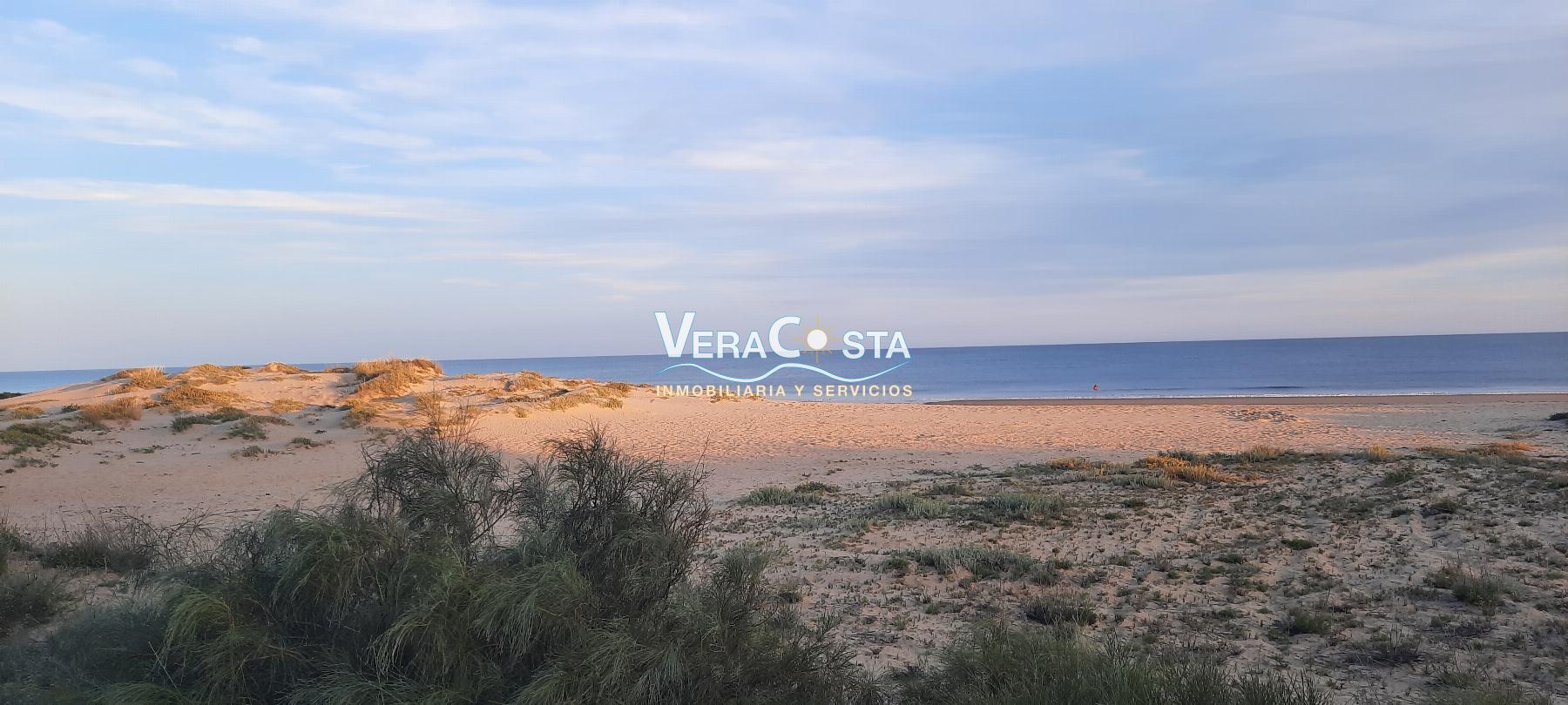 For sale of flat in Isla Cristina