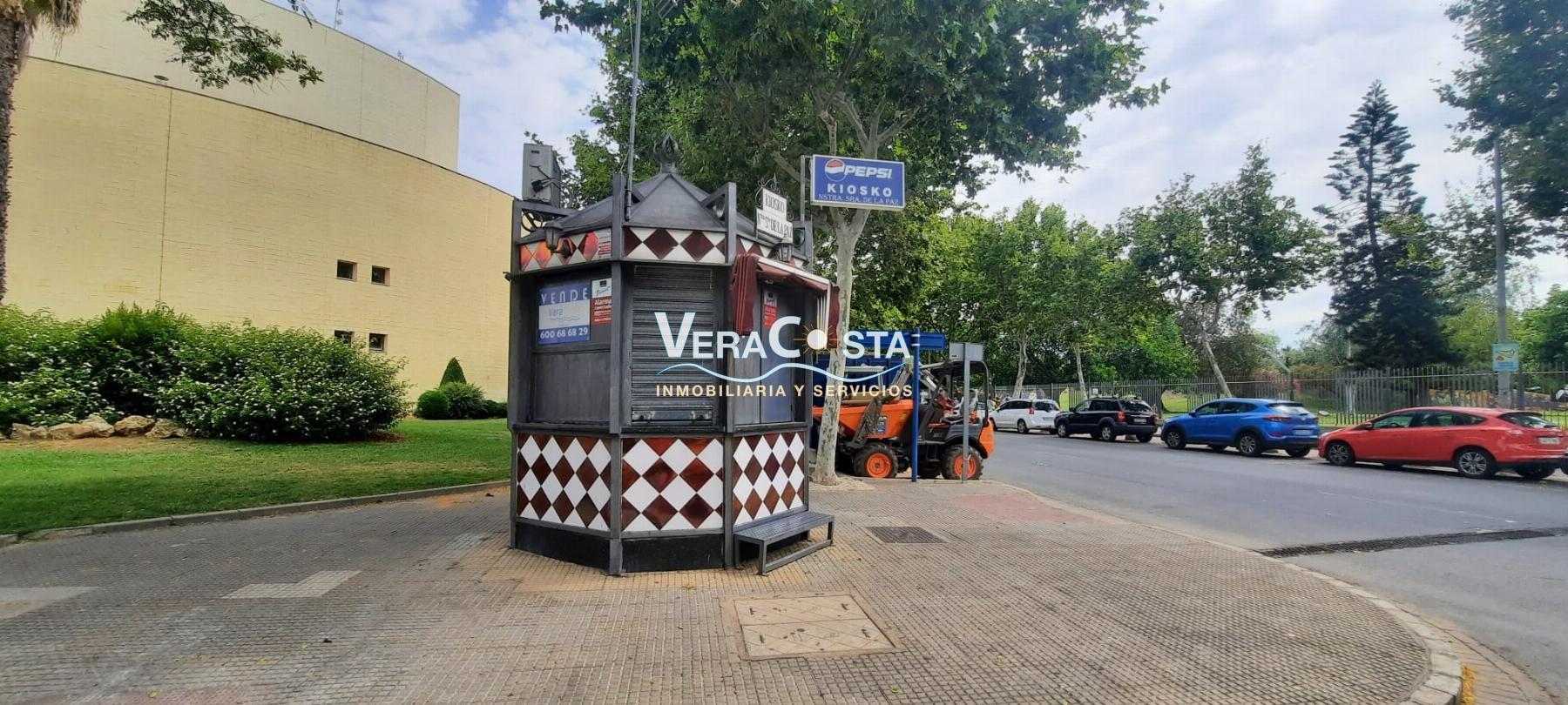 For sale of commercial in Isla Cristina