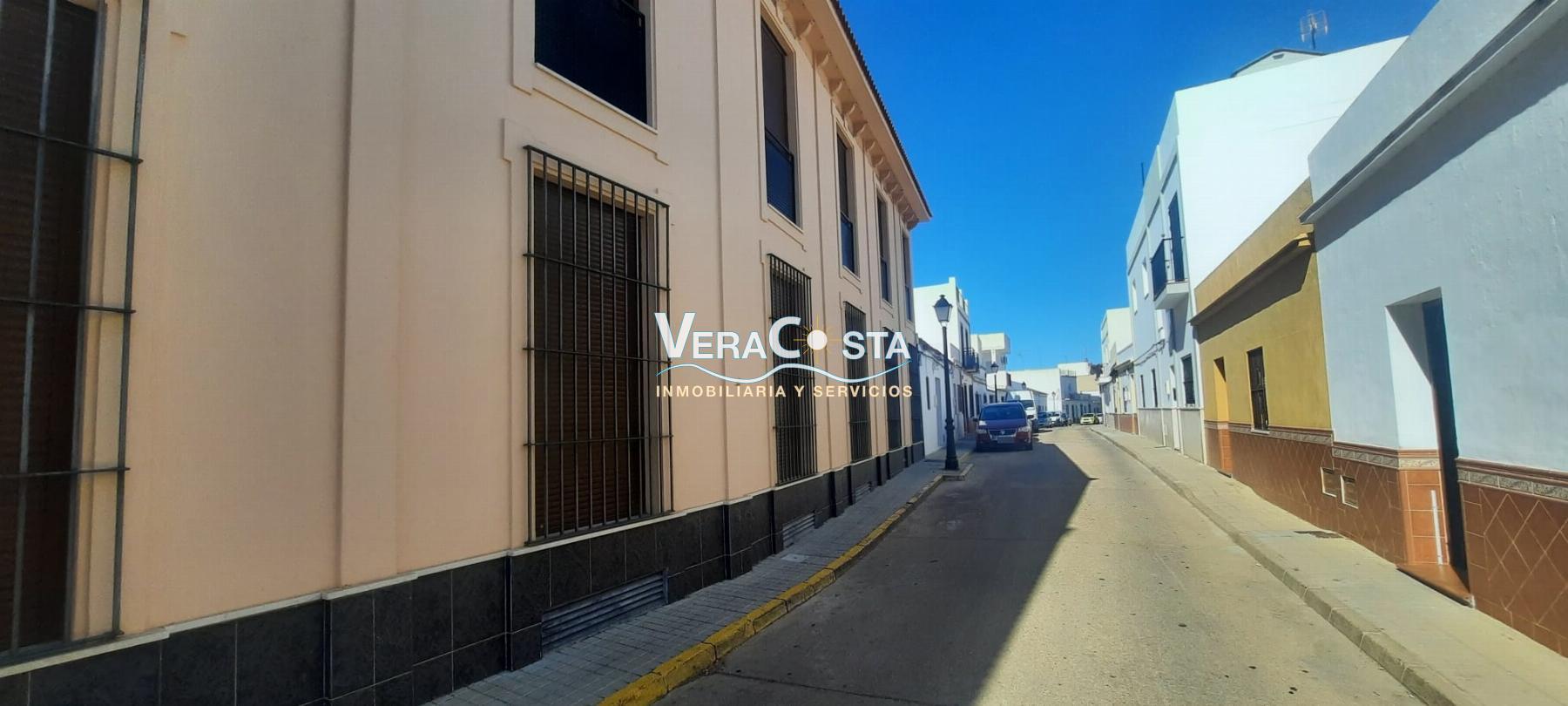 For sale of duplex in Isla Cristina
