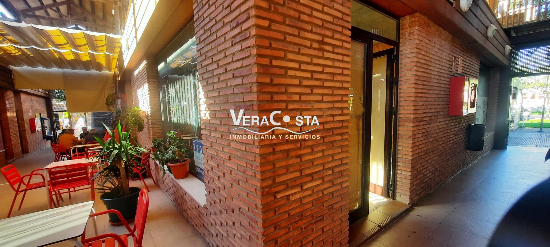 For sale of commercial in La Redondela