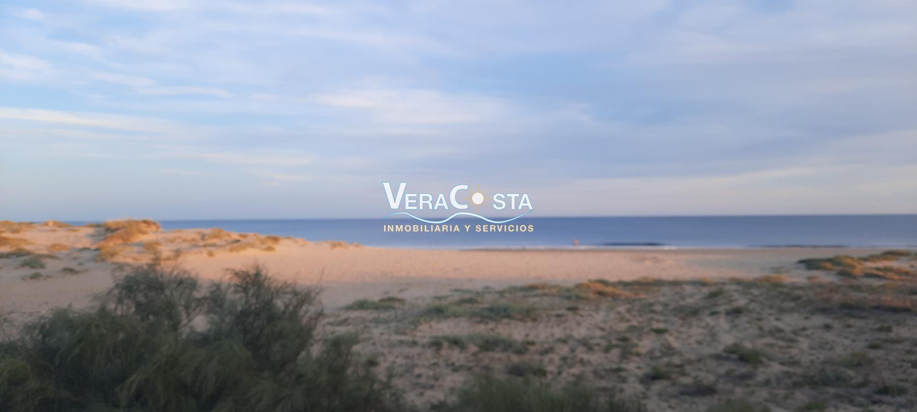 For sale of flat in Isla Cristina