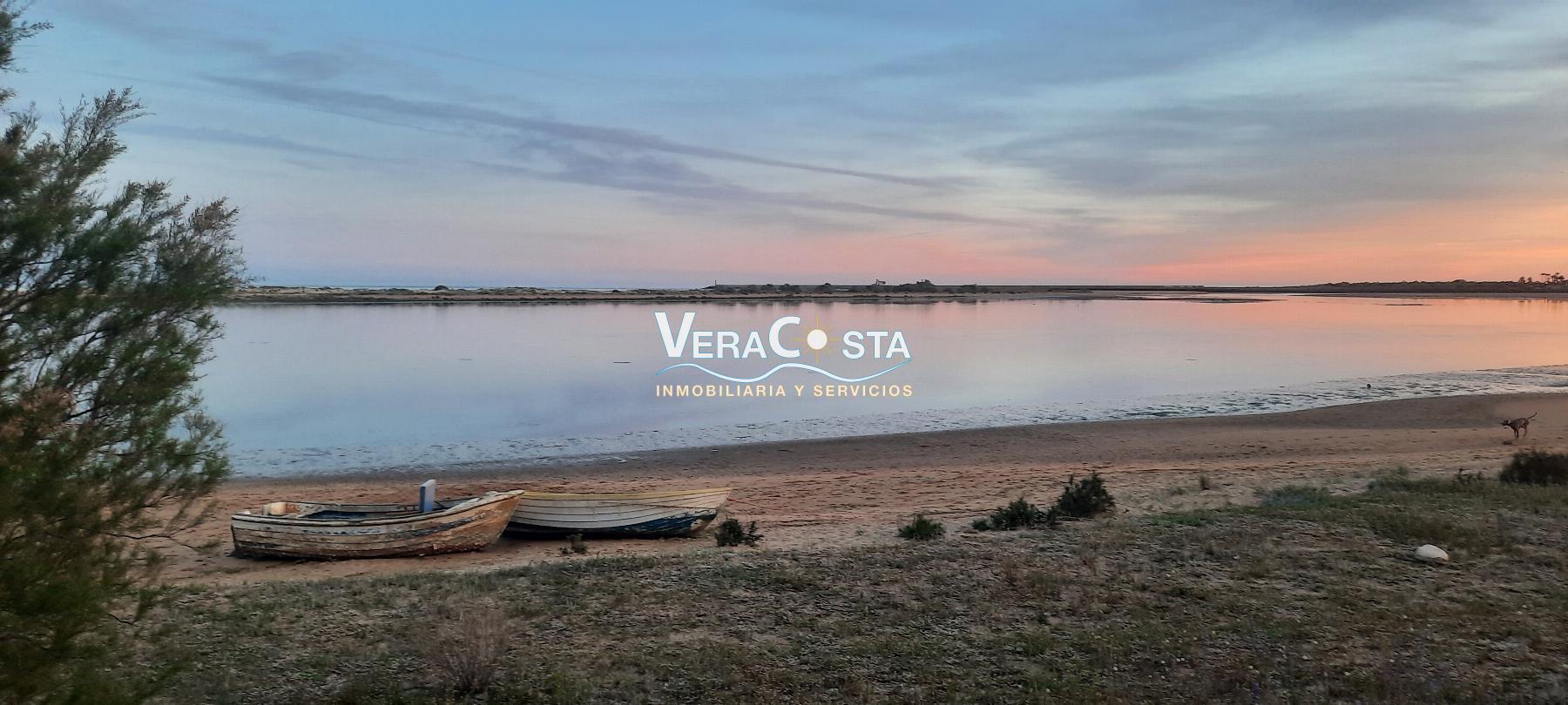 For sale of flat in Isla Cristina
