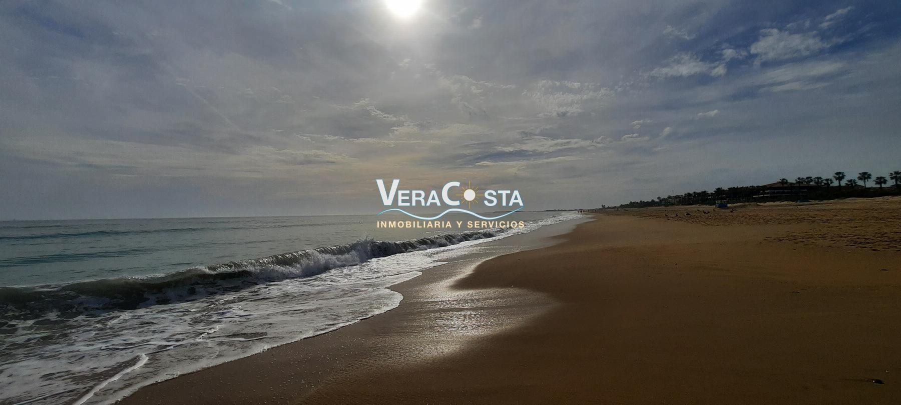 For sale of flat in Isla Cristina