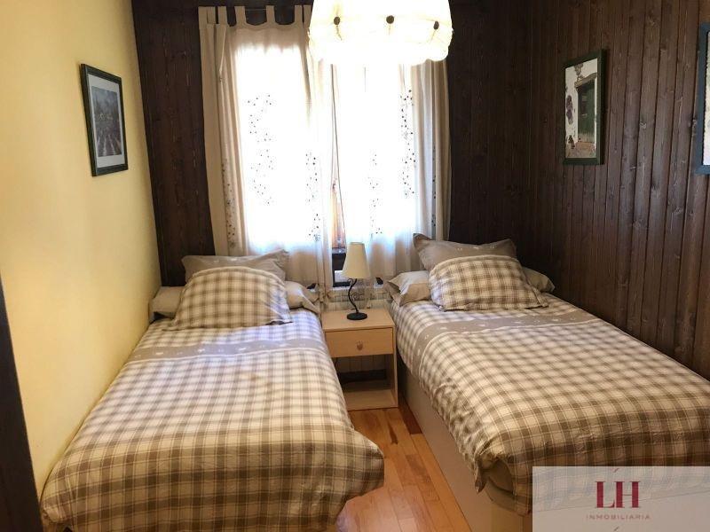 For sale of apartment in Sahún