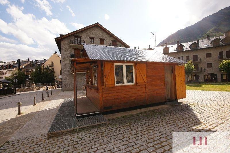 For sale of commercial in Benasque