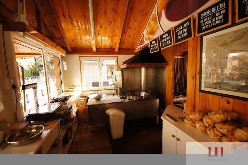 For sale of commercial in Benasque