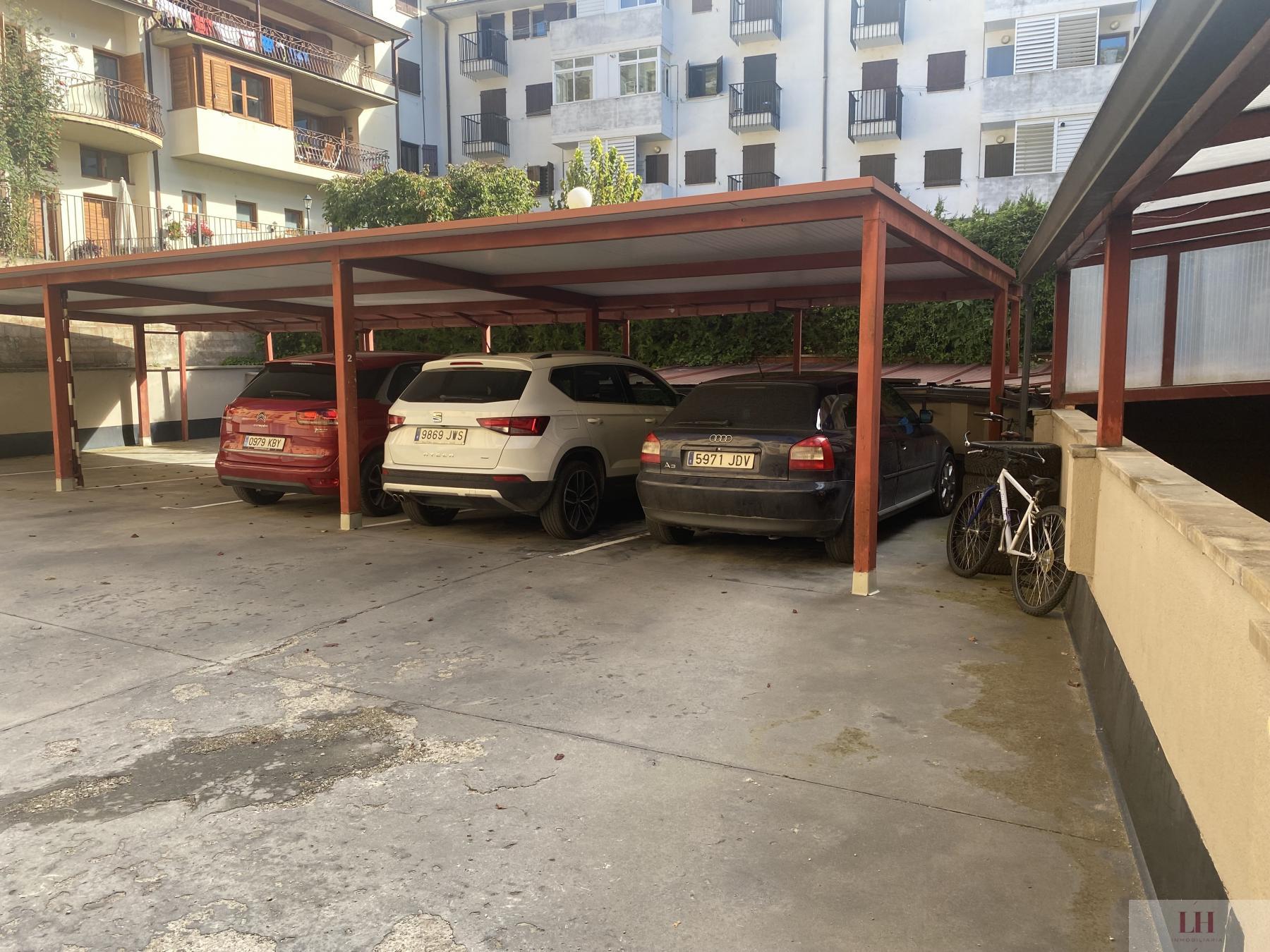 For sale of penthouse in Castejón de Sos