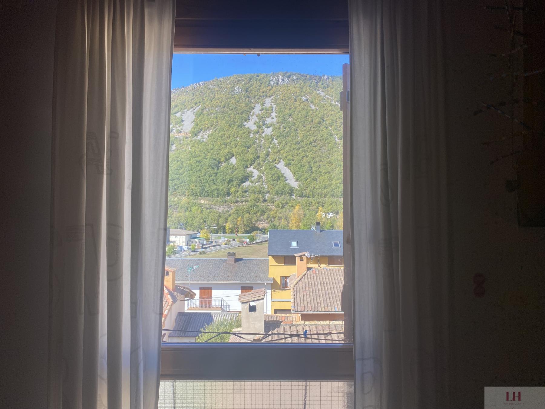 For sale of penthouse in Castejón de Sos