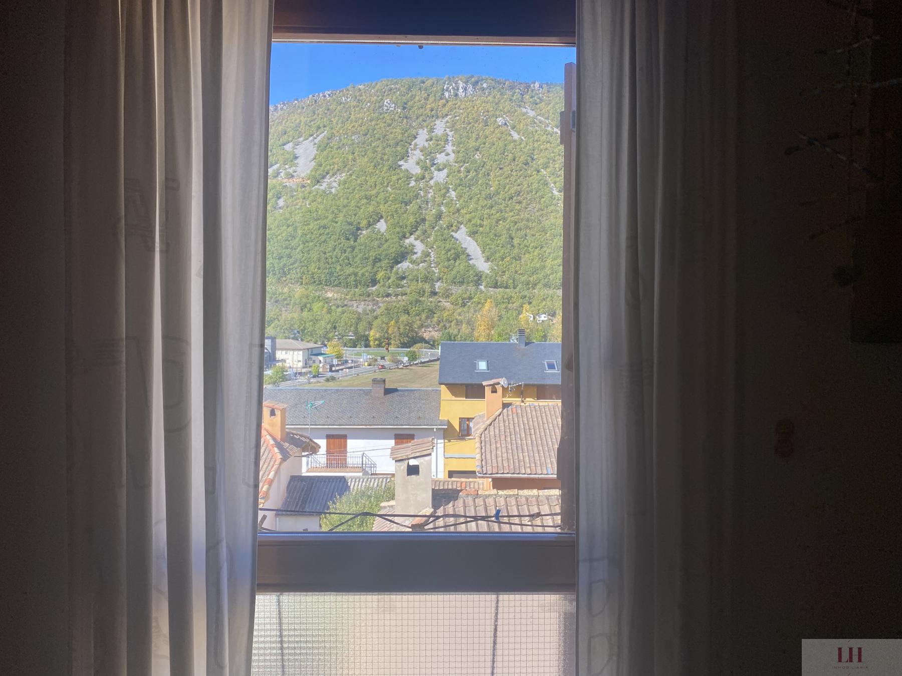 For sale of penthouse in Castejón de Sos