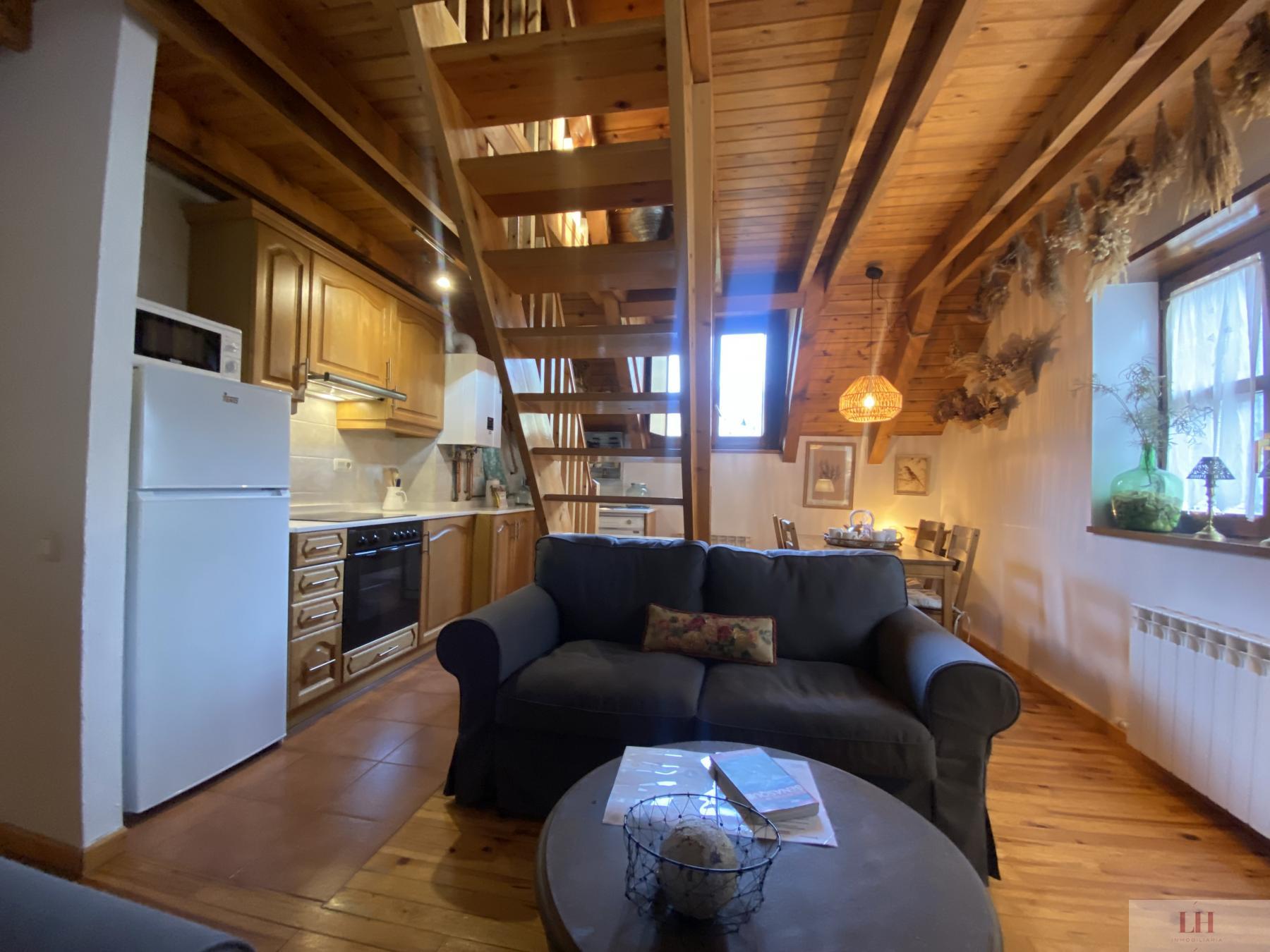For sale of duplex in Benasque