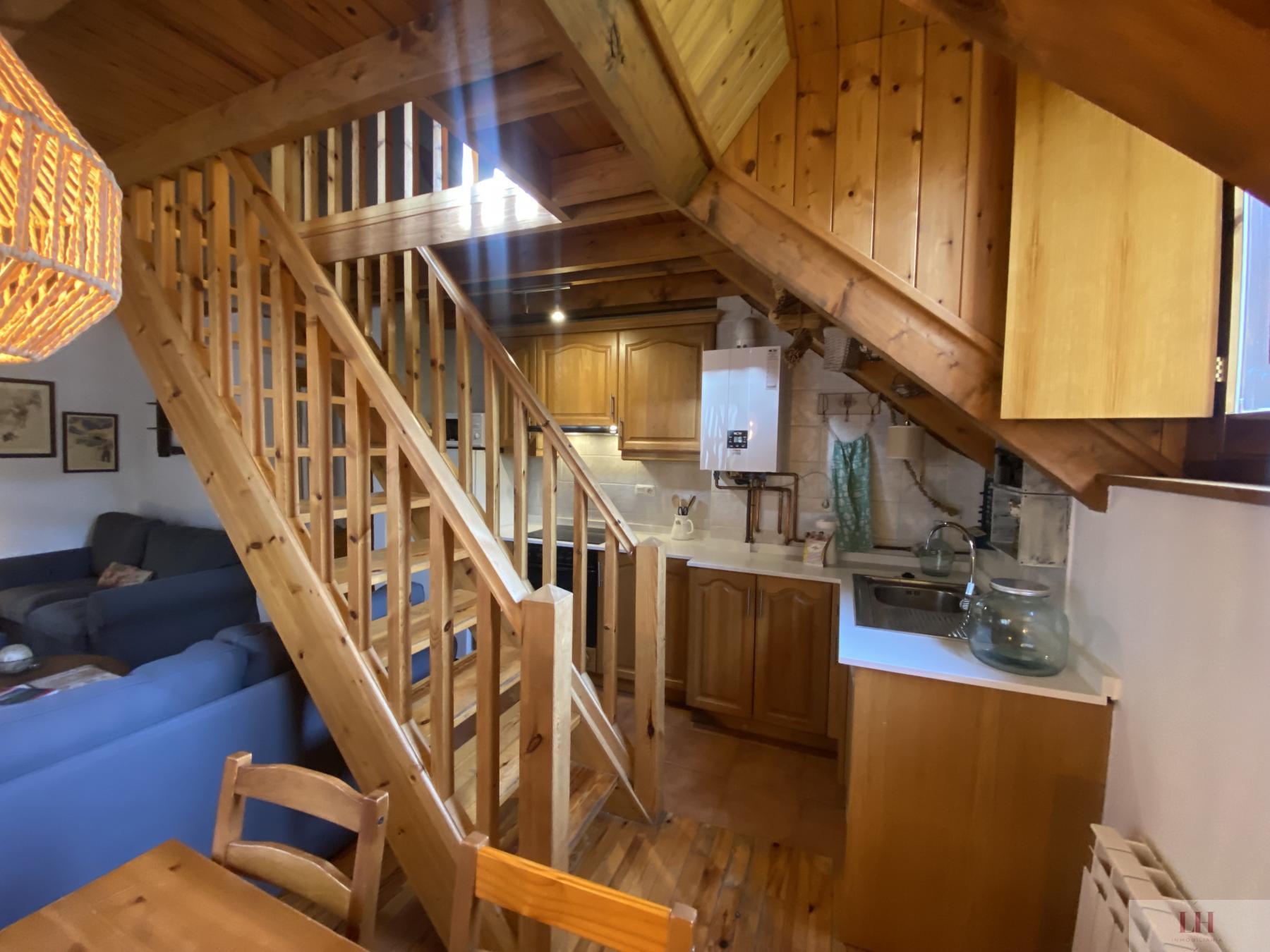 For sale of duplex in Benasque