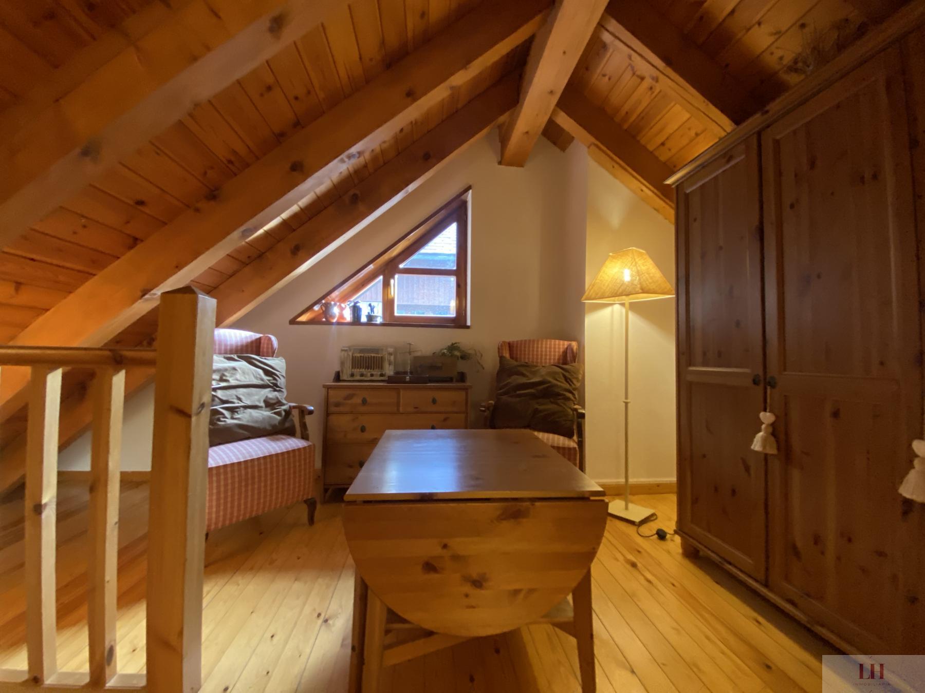 For sale of duplex in Benasque
