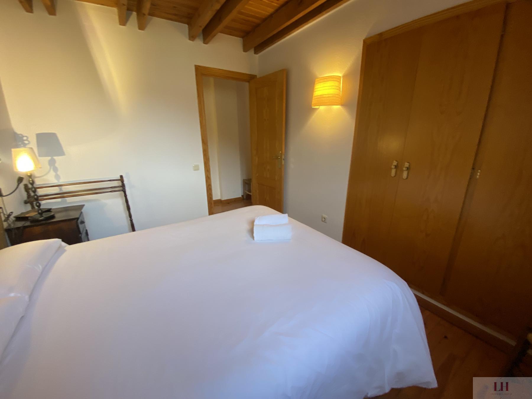 For sale of duplex in Benasque