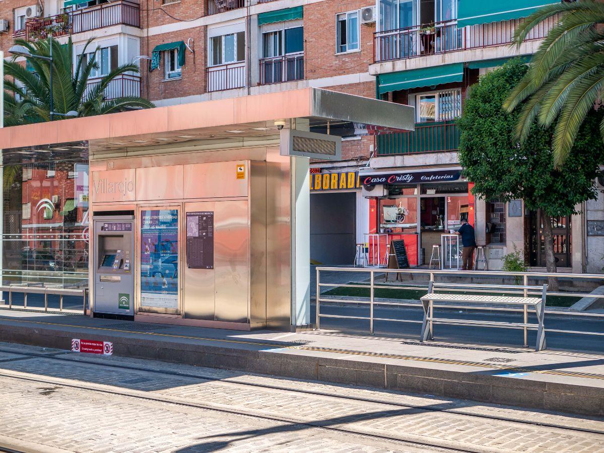 Zu verkaufen von ladenlokal in
 Granada