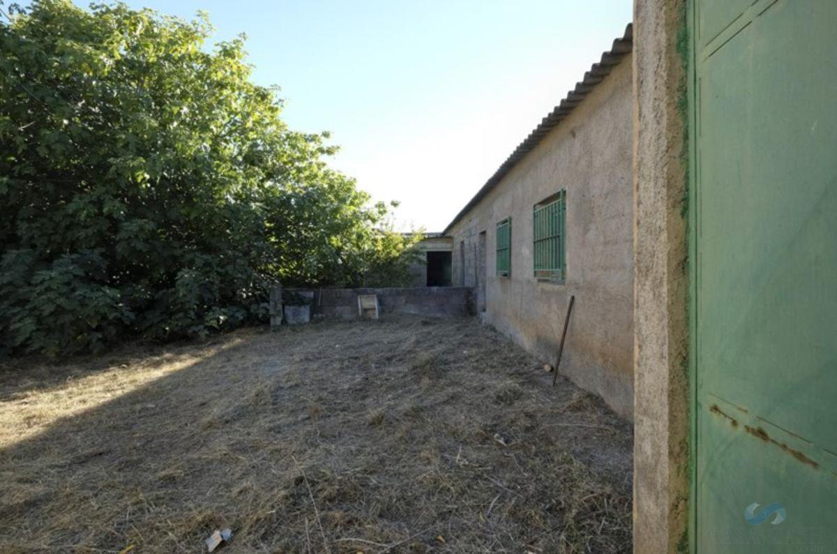 For sale of rural property in Padul