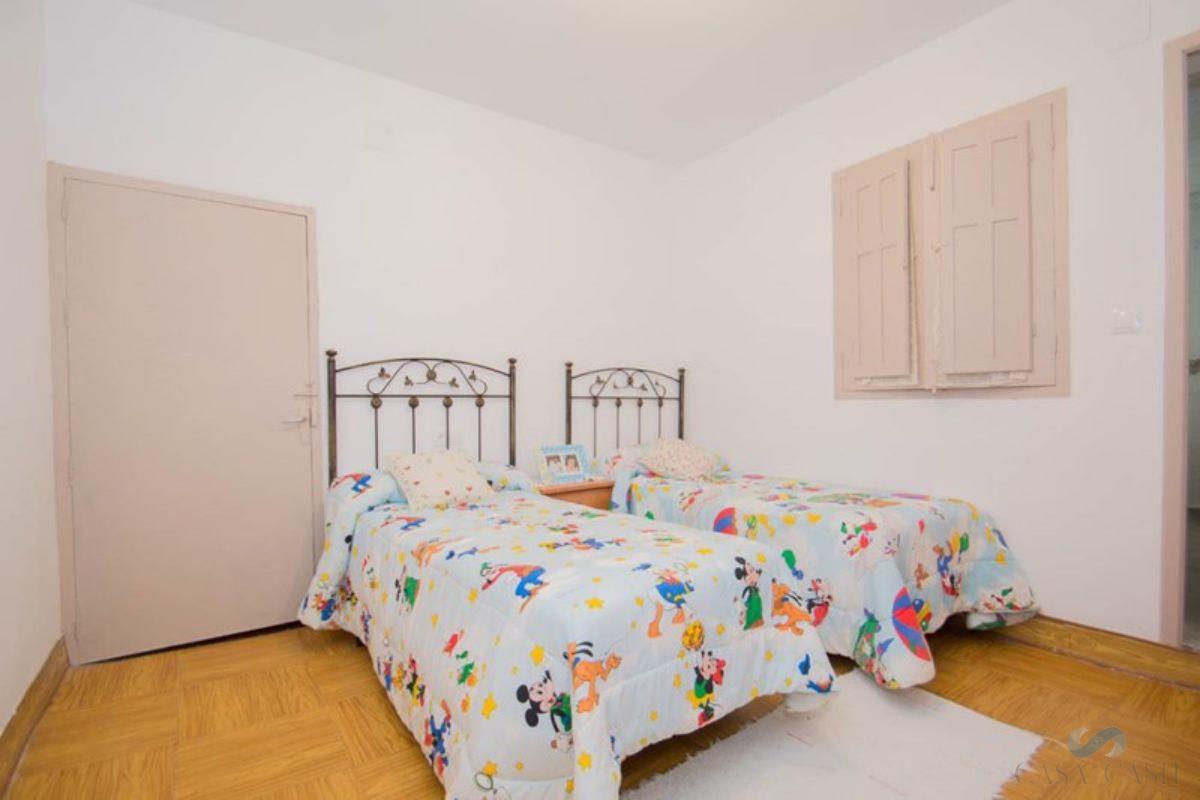 De vânzare din casă în Padul