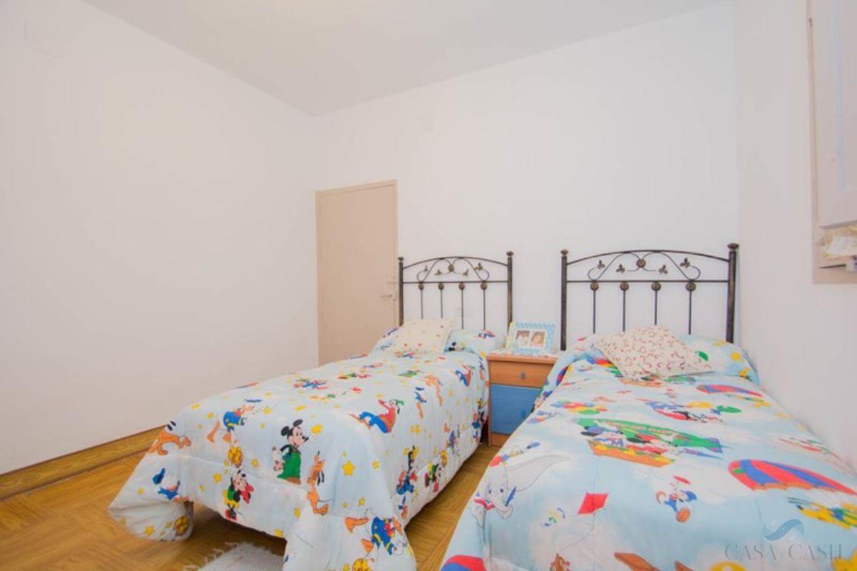 De vânzare din casă în Padul