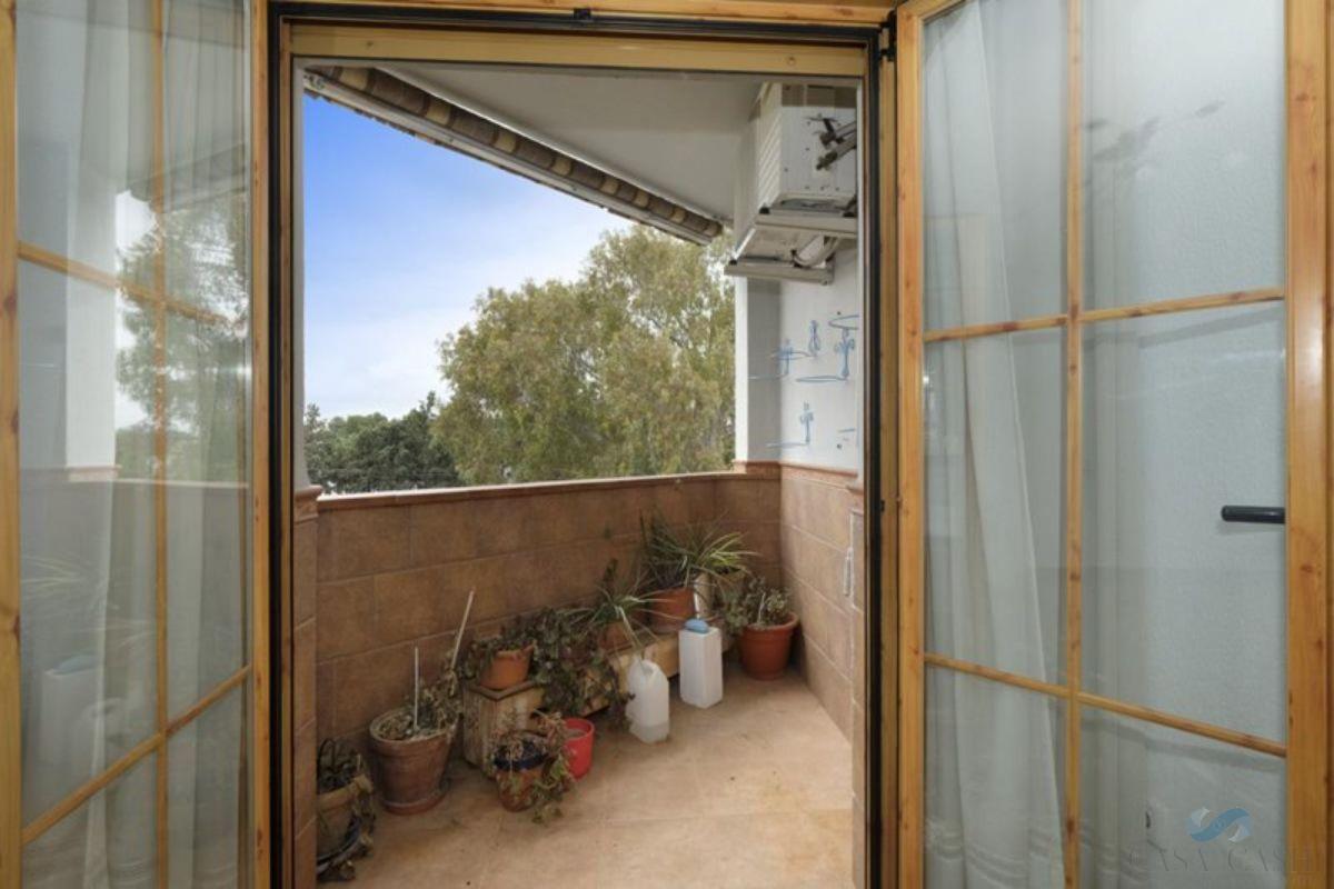 For sale of flat in Armilla