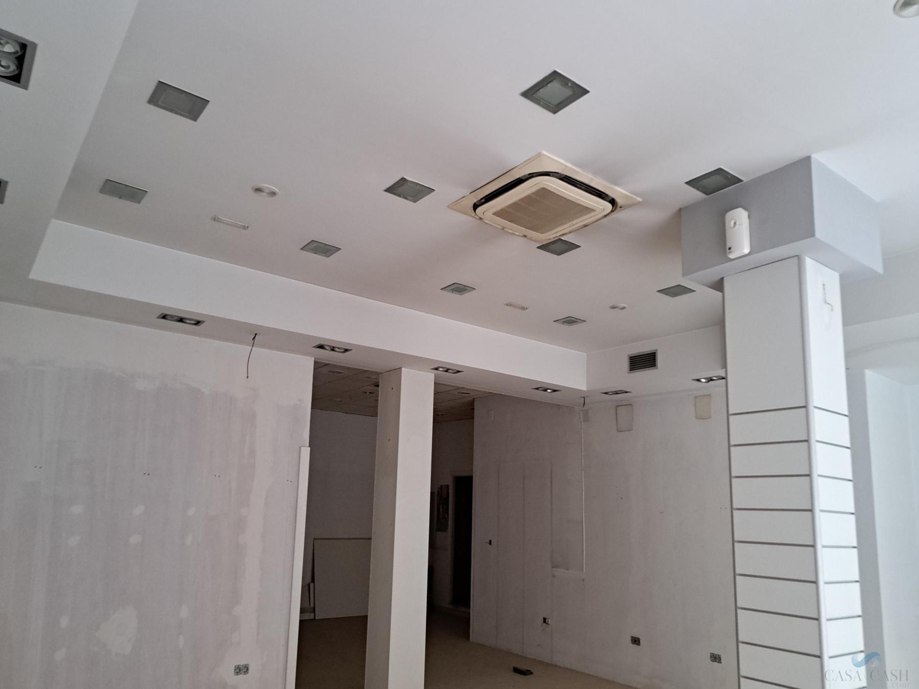 Închiriere din spații comerciale în Armilla
